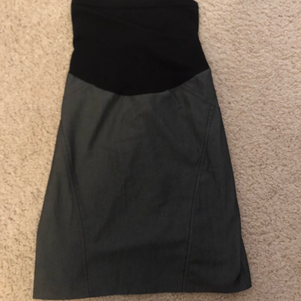 Motherhood Maternity Pencil skirt